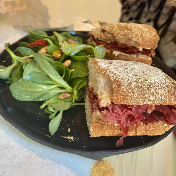 Çıtır Pastırmalı Ciabatta