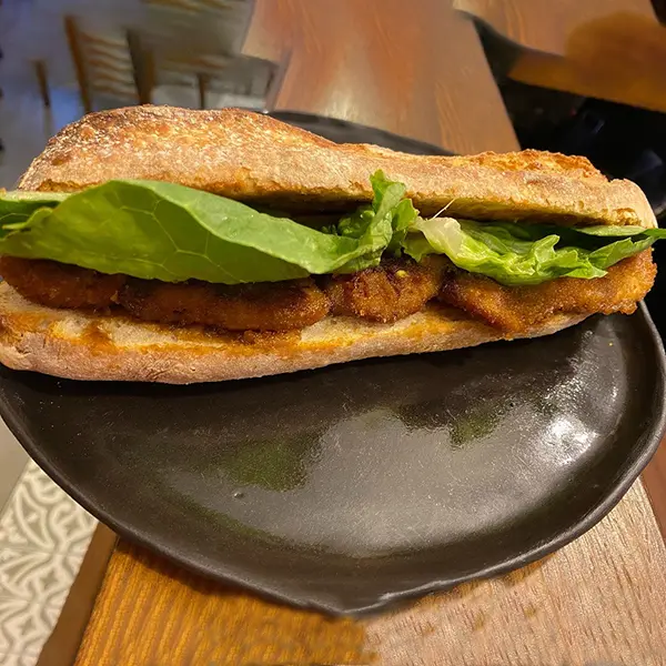 Teriyaki Soslu Tavuk Chiabatta